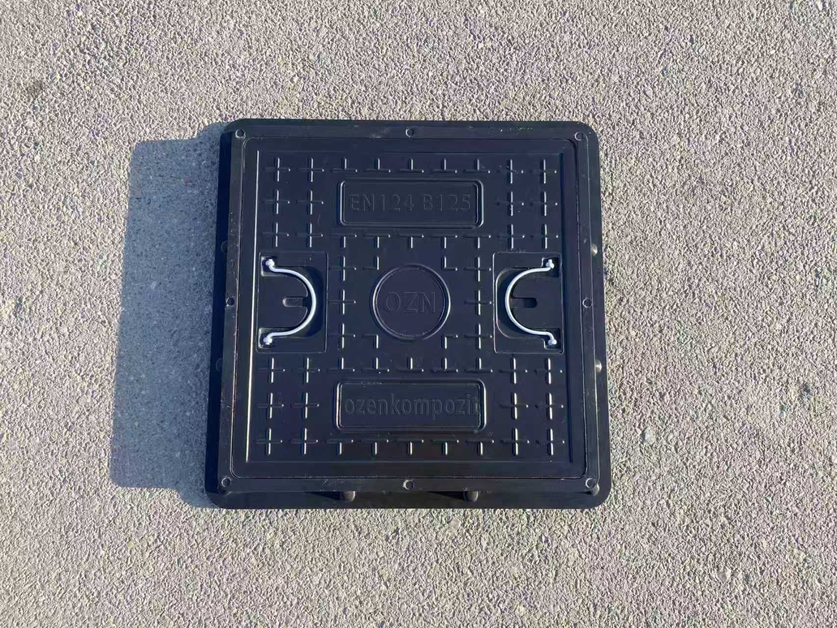 600 x 600 mm KARE RÖGAR KAPAĞI